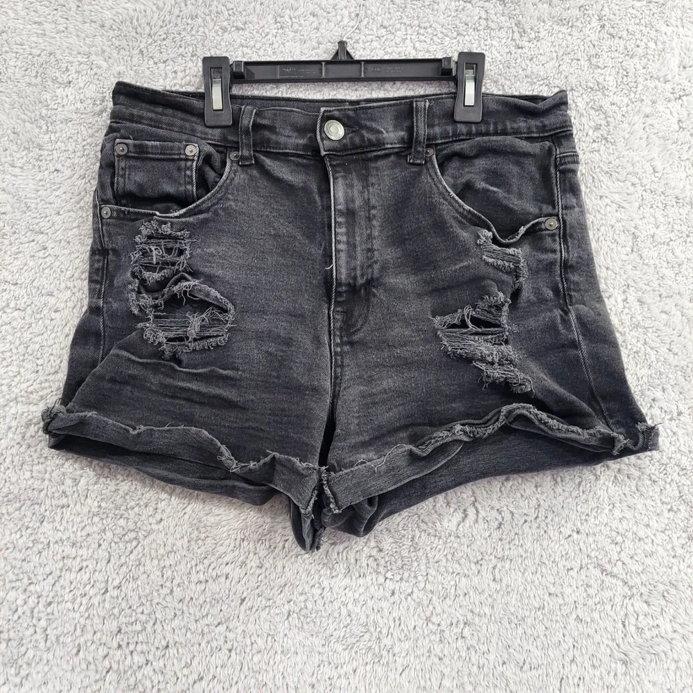 Aeropostale‎ Mom Short Women 12 Black Distressed High Waisted Raw Hem Denim